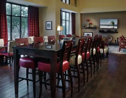 Hampton Inn & Suites Millington - Lobi