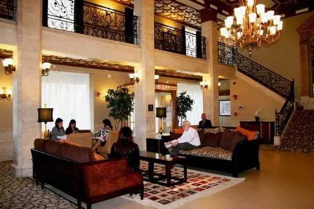 Hampton Inn & Suites Montgomery-Downtown