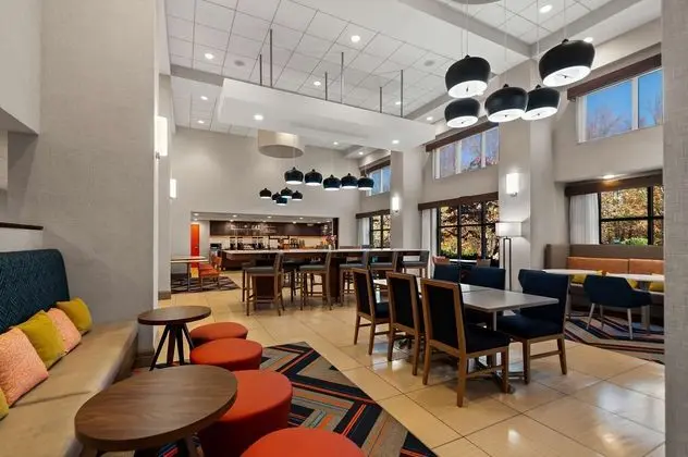 Hampton Inn & Suites Mt. Vernon Belvoir Alexandria - Kahvaltı