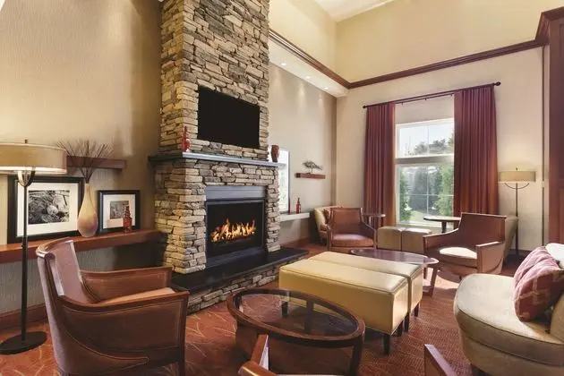 Hampton Inn & Suites Mystic - Lobi