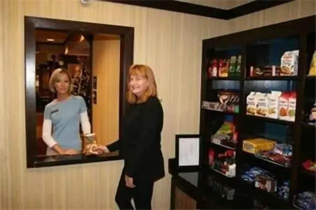 Hampton Inn & Suites New Castle