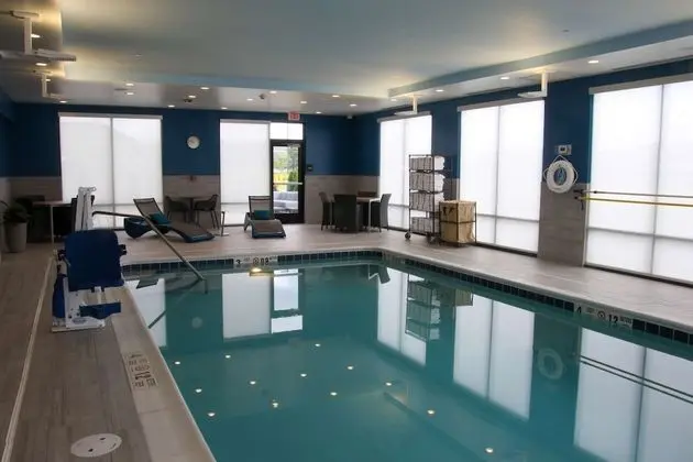 Hampton Inn & Suites Olean - Havuz