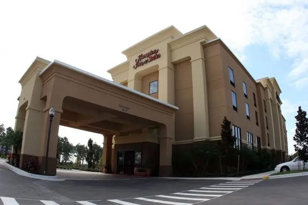 Hampton Inn & Suites Orlando John Young Pkwy/S. Park - Dış Mekan