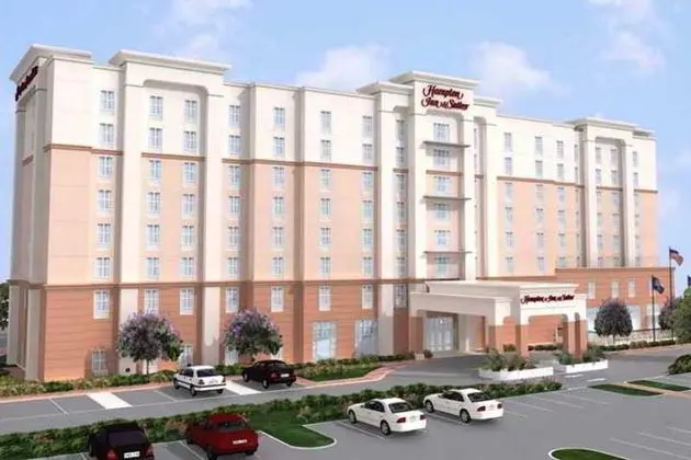 Hampton Inn & Suites OrlandoAirport@GatewayVillage