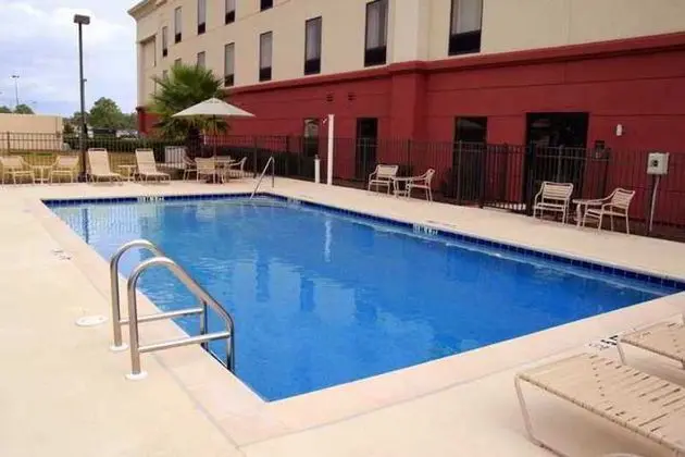 Hampton Inn & Suites Pensacola-University Mall 
