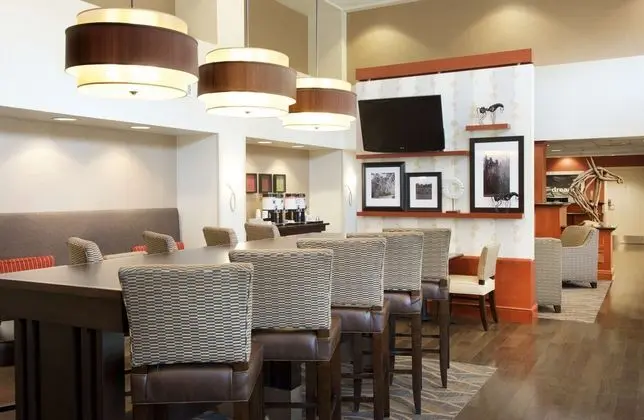 Hampton Inn & Suites Pittsburgh-Meadow Lands - Öne Çıkan Resim