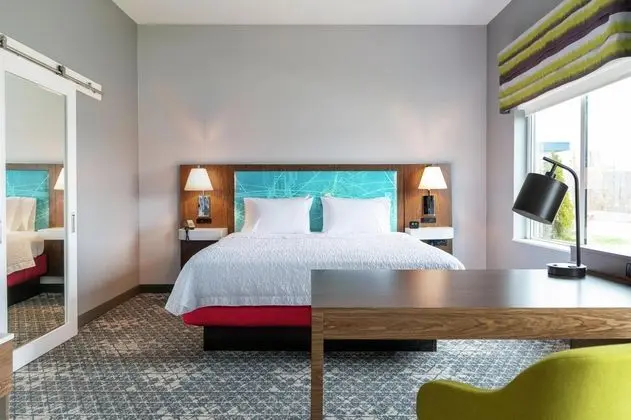Hampton Inn & Suites Pittsburgh New Stanton - Öne Çıkan Resim