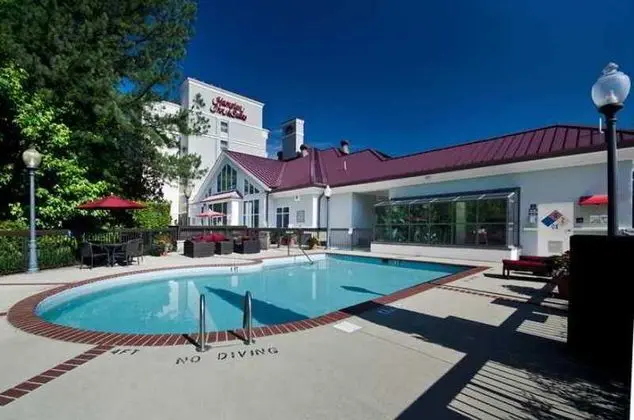 Hampton Inn & Suites Raleigh/Cary