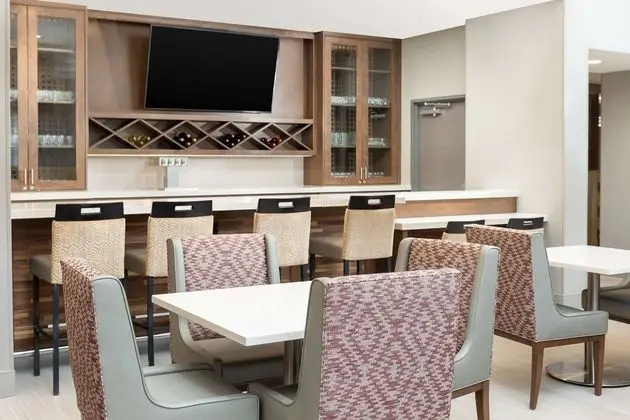 Hampton Inn & Suites Santa Rosa Sonoma Wine Country