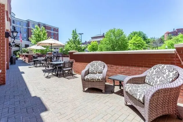 Hampton Inn & Suites Saratoga Springs Downtown - Havuz