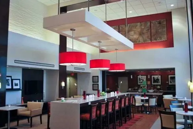 Hampton Inn & Suites Shreveport/South