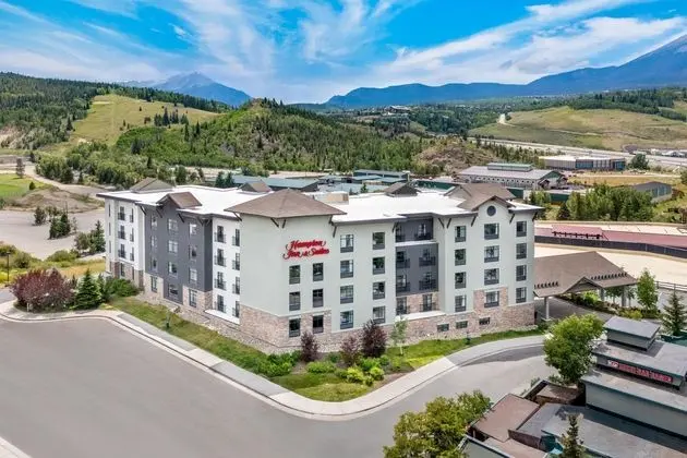Hampton Inn & Suites Silverthorne, CO - Öne Çıkan Resim