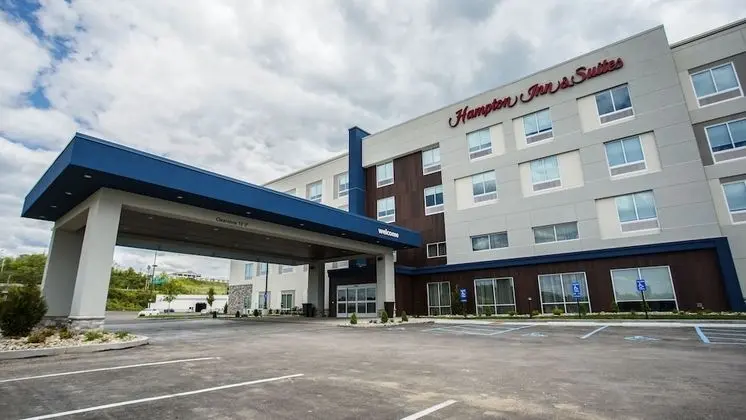 Hampton Inn & Suites St. Clairsville - Dış Mekan