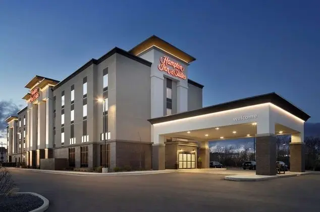 Hampton Inn and Suites St. Louis/Alton, IL
