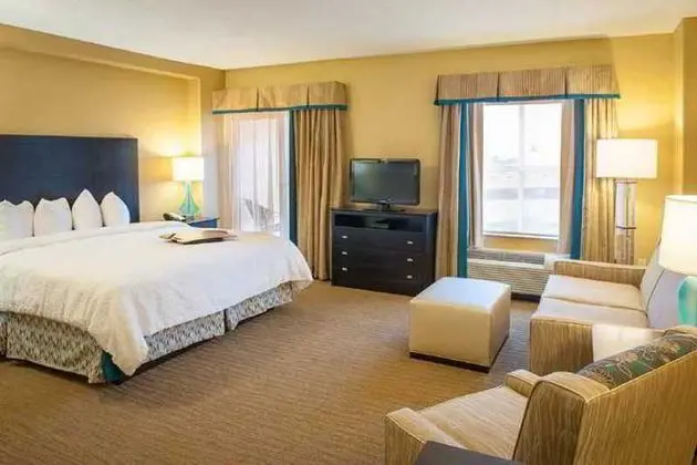 Hampton Inn & Suites St. Petersburg - Downtown