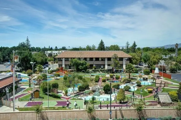 Hampton Inn & Suites Sunnyvale Silicon Valley
