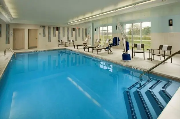 Hampton Inn and Suites Syracuse/Carrier Circle - Havuz