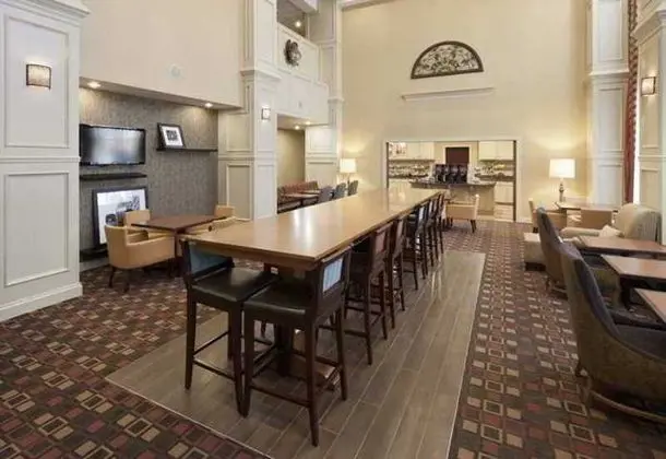 Hampton Inn & Suites Texarkana