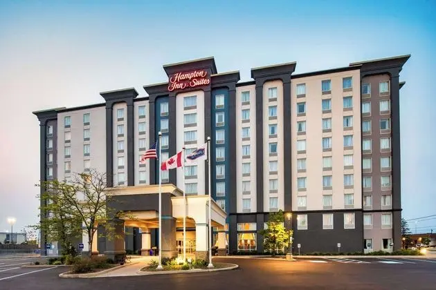 Hampton Inn & Suites Toronto Airport - Öne Çıkan Resim