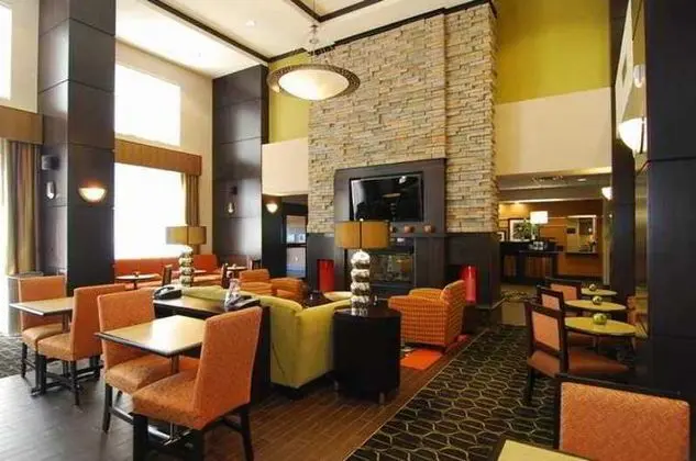 Hampton Inn & Suites Tulsa/Catoosa