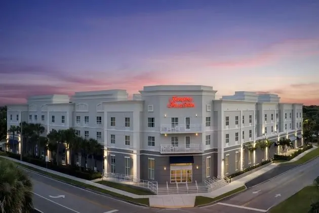 Hampton Inn & Suites Vero Beach-Downtown, FL - Dış Mekan
