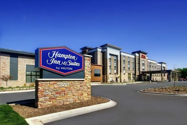 Hampton Inn & Suites West Allis, WI - Öne Çıkan Resim