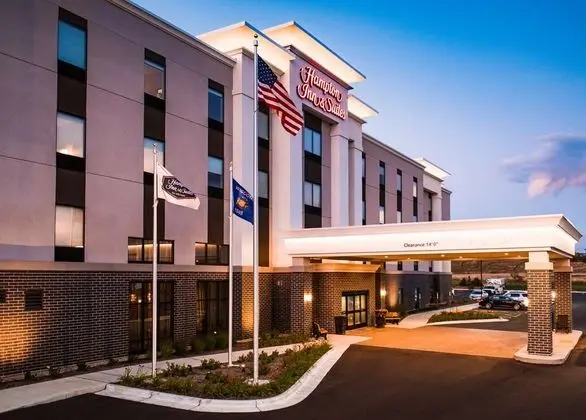 Hampton Inn And Suites At Wisconsin Dells Lake Del
