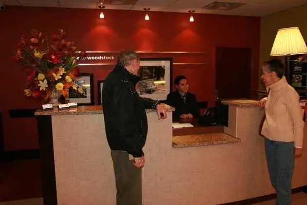 Hampton Inn & Suites Woodstock, VA