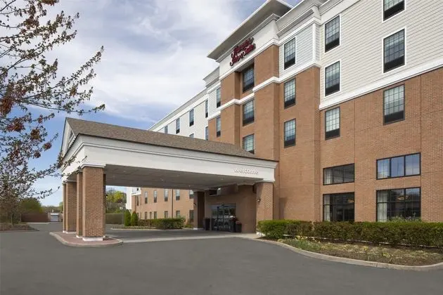 Hampton Inn & Suites Yonkers - Westchester - Dış Mekan
