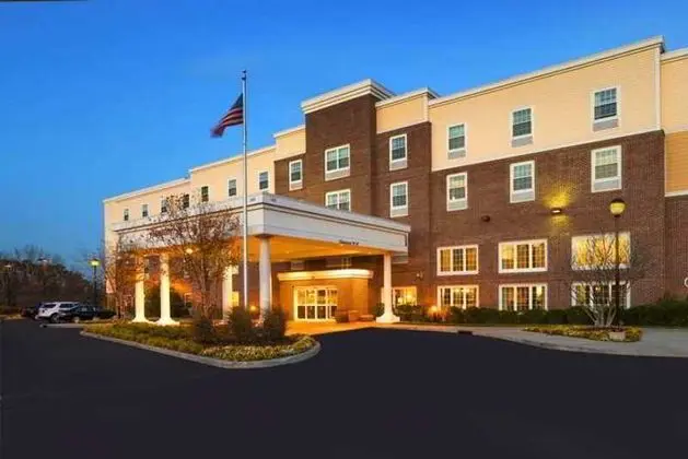 Hampton Inn & Suites Yonkers