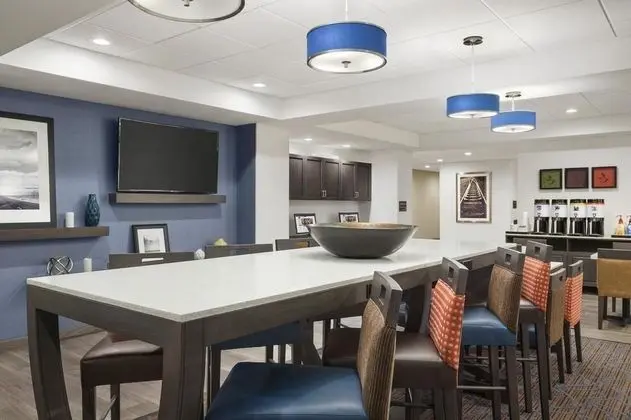 Hampton Inn Turlock, CA