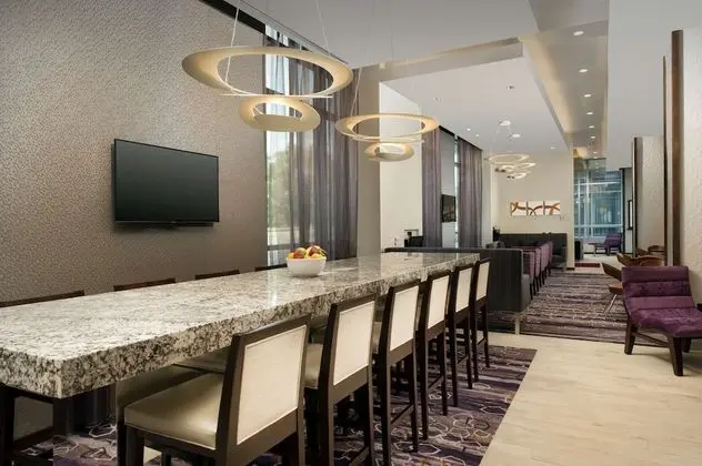 Hampton Inn Washington DC NoMa Union Station - Yerinde Yemek