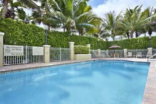 Hampton Inn West Palm Beach Central Airport - 1