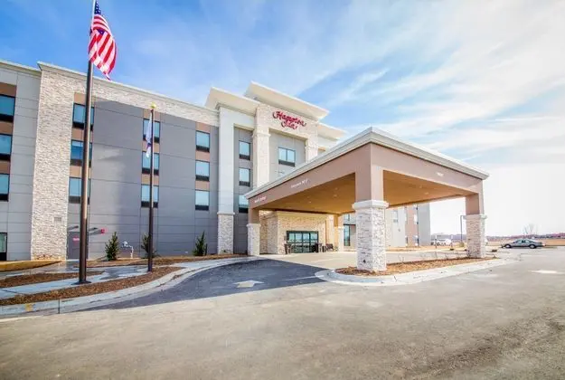 Hampton Inn Wichita, KS - Dış Mekan