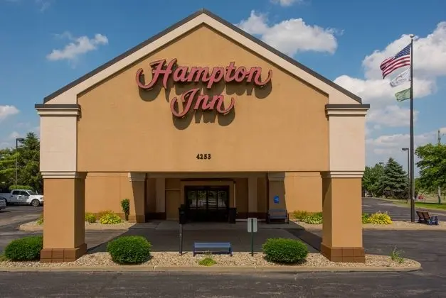 Hampton Inn Wooster - Dış Mekan