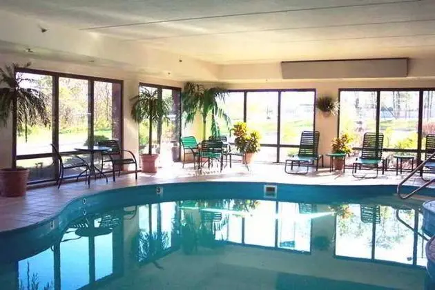 Hampton Inn Youngstown-West I-80