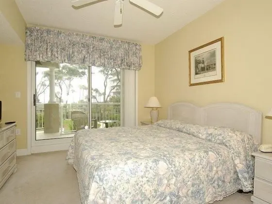 Hampton Place 5104 - Oda