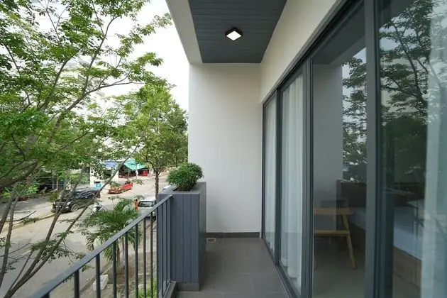 Han Apartment