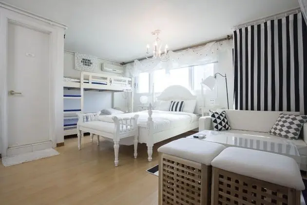 Han River Guesthouse - 1