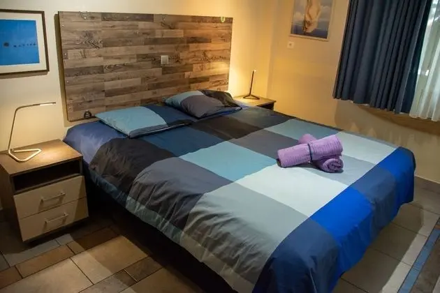 Handcrafted Unique Flat - Acropolis