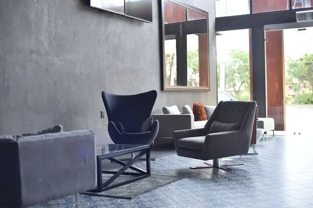 Hangar Inn Select Aeropuerto Guadalajara - Lobi