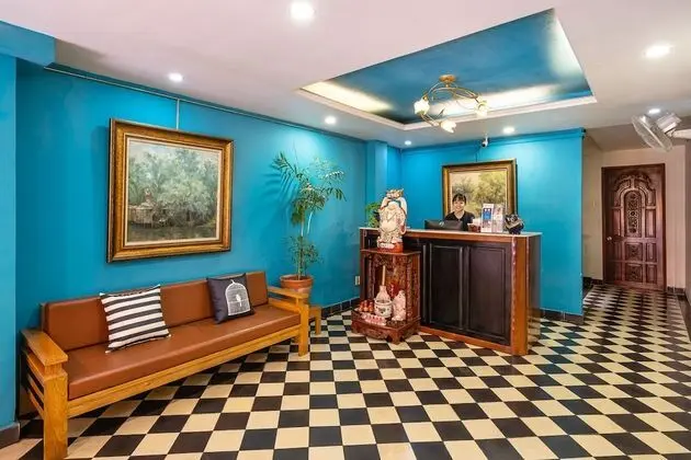 Hanh Chuong Hotel - Lobi