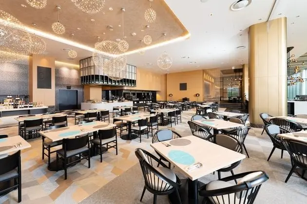 Hotel Hankyu RESPIRE OSAKA - Yerinde Yemek