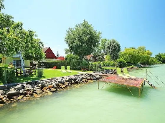 Hanna Balatonlelle in Balatonlelle