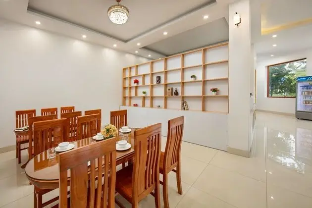 Hanoi Airport Suites Hostel & Travel - Yerinde Yemek