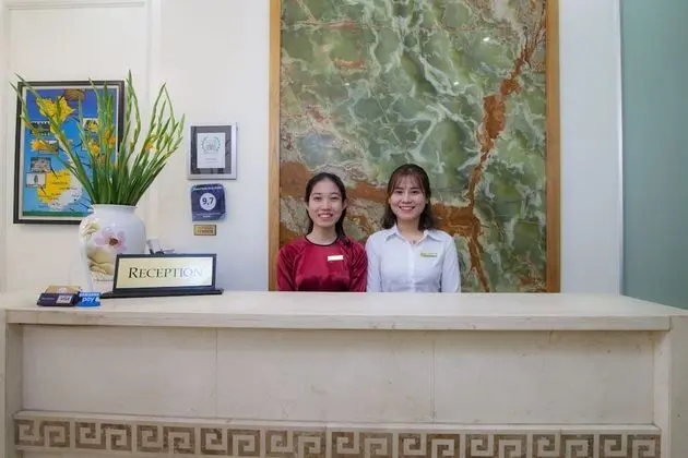 Hanoi Bella Rosa Hotel & Spa - Lobi