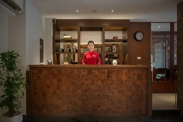 Hanoi E Central Hotel - Lobi