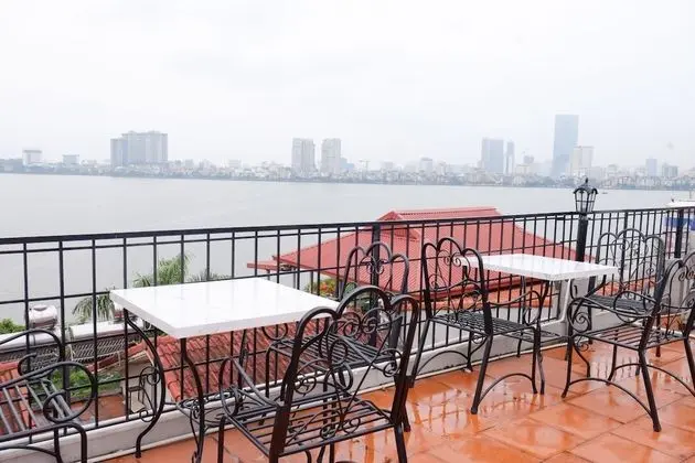 Hanoi Sunflower Westlake Homestay