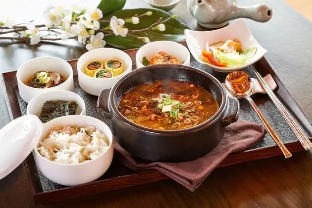 Hanok Hotel NAMWONYECHON by Kensington - Yerinde Yemek