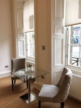 Hanover 71 Suites - İç Mekan